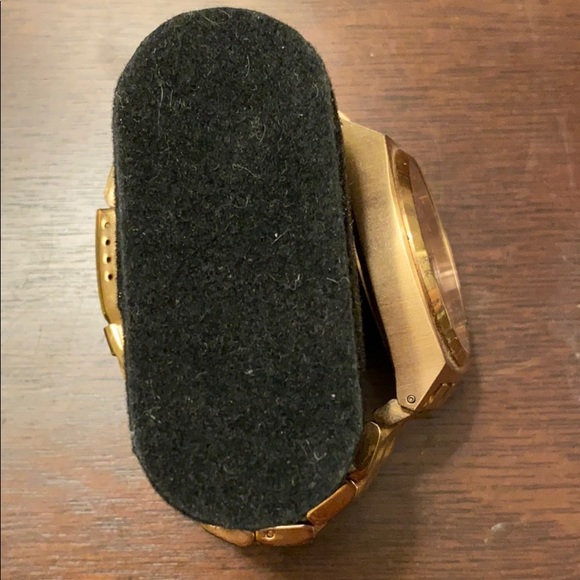 Nixon “The Monopoly” watch in Rose Gold.